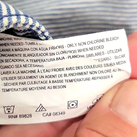 Gloria Vanderbilt Navy and White Pinstriped Capri Pants 5 Pocket Woman's Size 14 - Picture 11 of 11